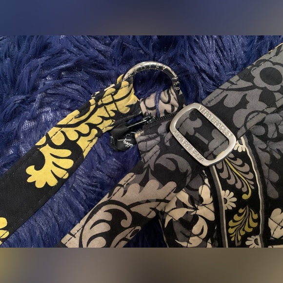 Vera Bradley Hipster Crossbody Bag Baroque Pattern, Retired Winter 2010 - Picture 2 of 3